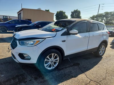 1FMCU9GD2KU****** 2019 Ford Escape