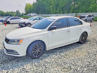 3VWD17AJ0GM****** 2016 Volkswagen Jetta