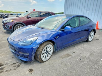 5YJ3E1EA9NF****** 2022 Tesla Model 3