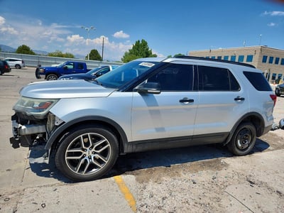 1FM5K8GT1HG****** 2017 Ford Explorer
