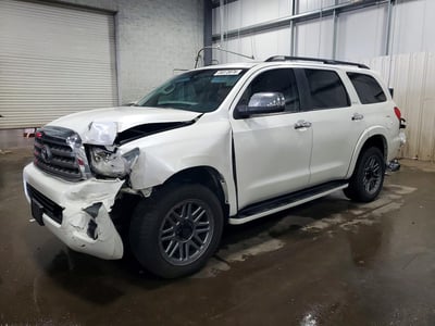 5TDDW5G18ES****** 2014 Toyota Sequoia