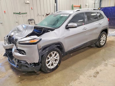 1C4PJMCS1HW****** 2017 Jeep Cherokee