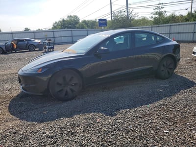 5YJ3E1EB8RF****** 2024 Tesla Model 3