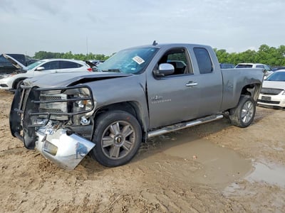 1GCRCSE03DZ****** 2013 Chevrolet Silverado 1500