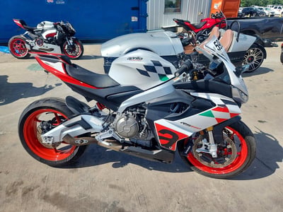 ZD4KSUR03RS****** 2024 Aprilia Rs