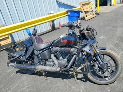 2025 Harley-Davidson FXLRST