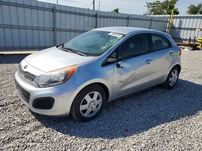 KNADM5A31F6****** 2015 Kia Rio