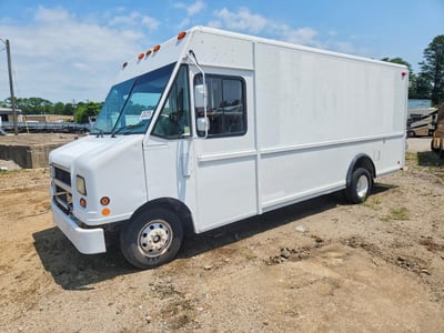 1FCJE39L4YH****** 2000 Ford E-350