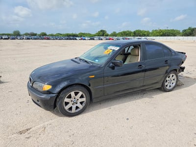 WBAEV33412K****** 2002 BMW 3 Series