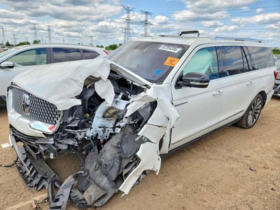 5LMJJ3LTXLE****** 2020 Lincoln Navigator