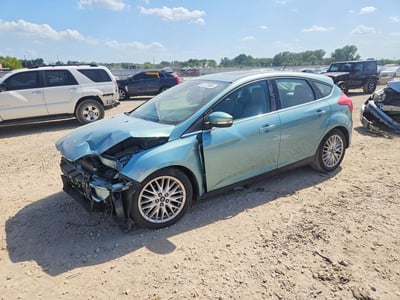 1FAHP3M2XCL****** 2012 Ford Focus