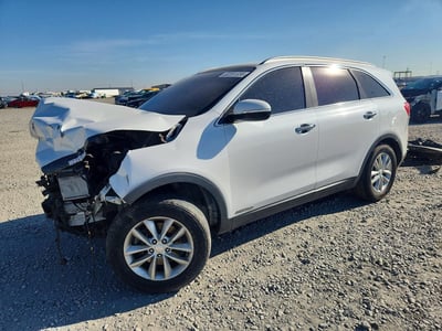 5XYPGDA54GG****** 2016 Kia Sorento
