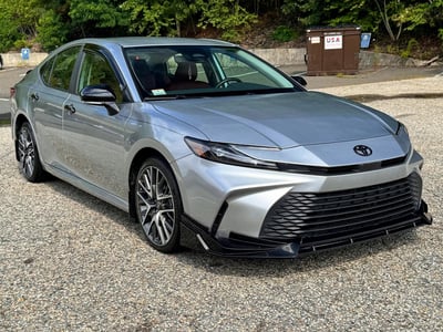 2025 Toyota Camry Hybrid