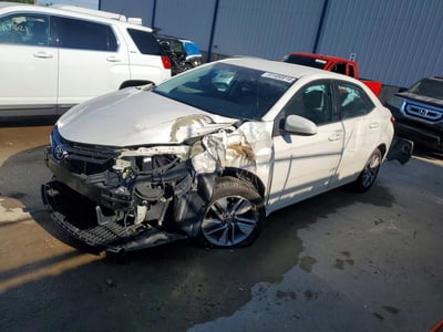 5YFBPRHE4FP****** 2015 Toyota Corolla