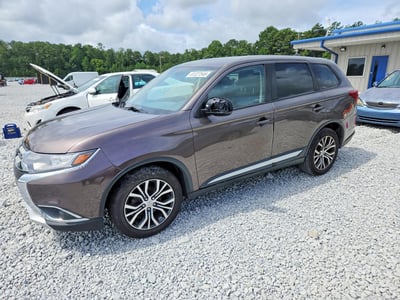 JA4AD2A3XJZ****** 2018 Mitsubishi Outlander