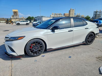 4T1KZ1AK5NU****** 2022 Toyota Camry