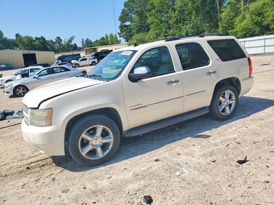 1GNSCCE07BR****** 2011 Chevrolet Tahoe