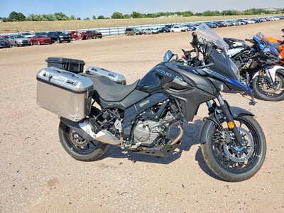 JS1C733B1S7****** 2025 Suzuki V-strom 650 / V-strom 650xt / V-strom 650xt Advent