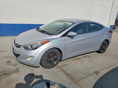 KMHDH4AE2CU****** 2012 Hyundai Elantra