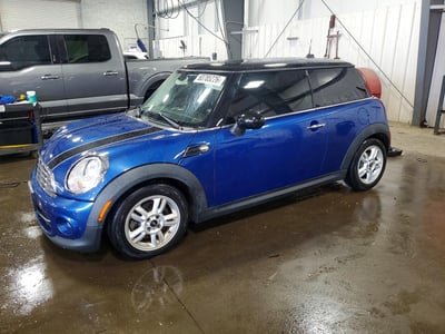 WMWSU3C59DT****** 2013 MINI Cooper