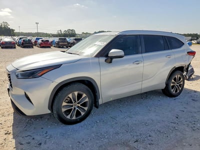5TDKDRAH5PS****** 2023 Toyota Highlander