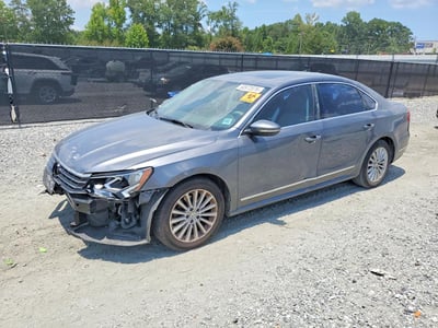 1VWBT7A35GC****** 2016 Volkswagen Passat
