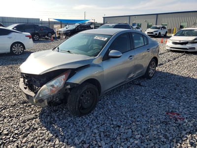 JM1BL1UF7B1****** 2011 Mazda 3