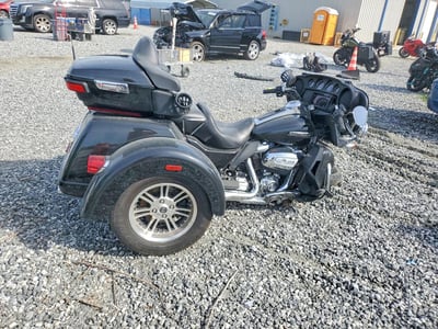 2021 Harley-Davidson FLHTCUTG