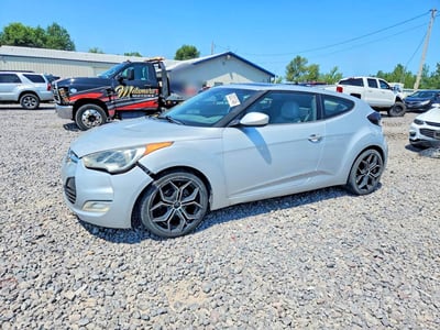 KMHTC6AD8CU****** 2012 Hyundai Veloster