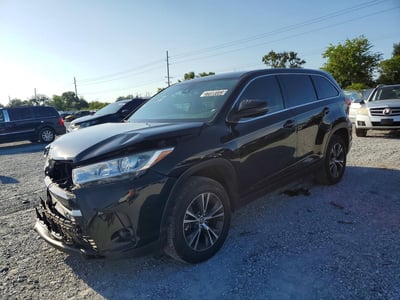 5TDZARFH8KS****** 2019 Toyota Highlander
