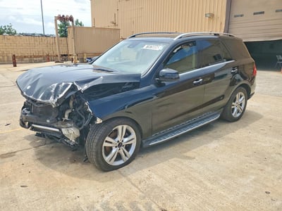 4JGDA5HB8FA****** 2015 Mercedes-Benz M-Class
