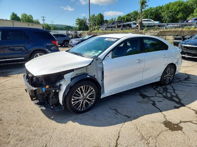 3KPF54AD6RE****** 2024 Kia Forte