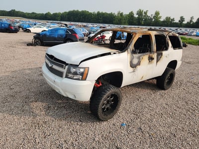 1GNSKBE01DR****** 2013 Chevrolet Tahoe