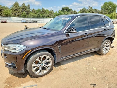 5UXKS4C56E0****** 2014 BMW X5