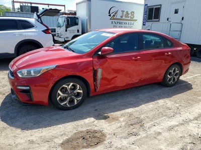 3KPF24AD2ME****** 2021 Kia Forte