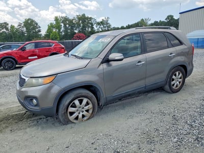 5XYKT3A65DG****** 2013 Kia Sorento