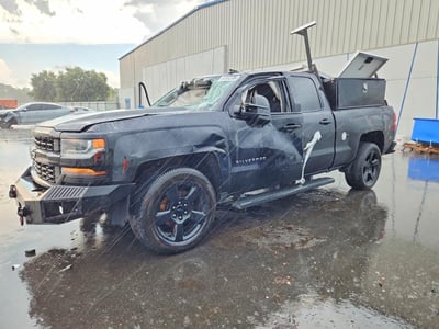 1GCVKPEC8HZ****** 2017 Chevrolet Silverado