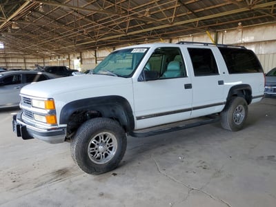 3GNGK26F7XG****** 1999 Chevrolet Suburban