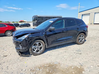 1FMCU0MN8PU****** 2023 Ford Escape