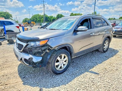 5XYKT3A6XDG****** 2013 Kia Sorento