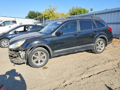 4S4BRLC7E3****** 2014 Subaru Outback