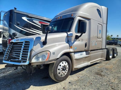 3AKJGLD53FS****** 2015 Freightliner Cascadia