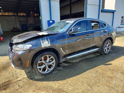 5UX33DT07R9****** Salvamento y Destrozados 2024 BMW X4 en Trenton