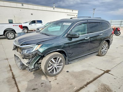 5FNYF6H01GB****** 2016 Honda Pilot