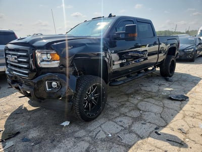 1GT12TEY3JF****** 2018 GMC Sierra