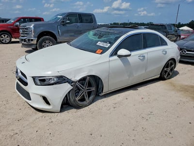 WDD3G4EB4KW****** 2019 Mercedes-Benz A-Class