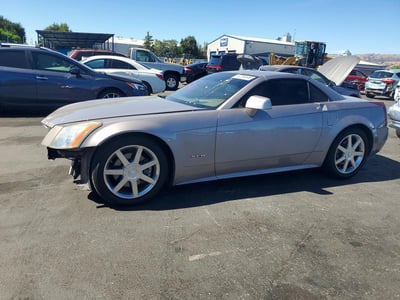 1G6YV34A855****** 2005 Cadillac XLR