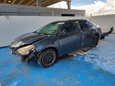 2T1BURHE6FC****** 2015 Toyota Corolla