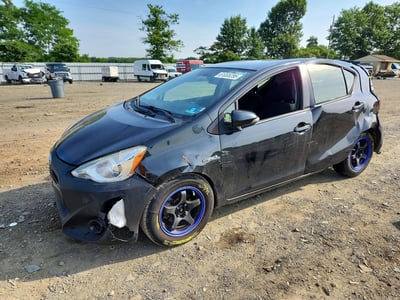 JTDKDTB36G1****** 2016 Toyota Prius C