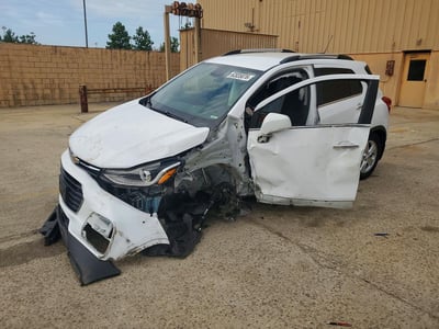 3GNCJLSB7HL****** 2017 Chevrolet Trax